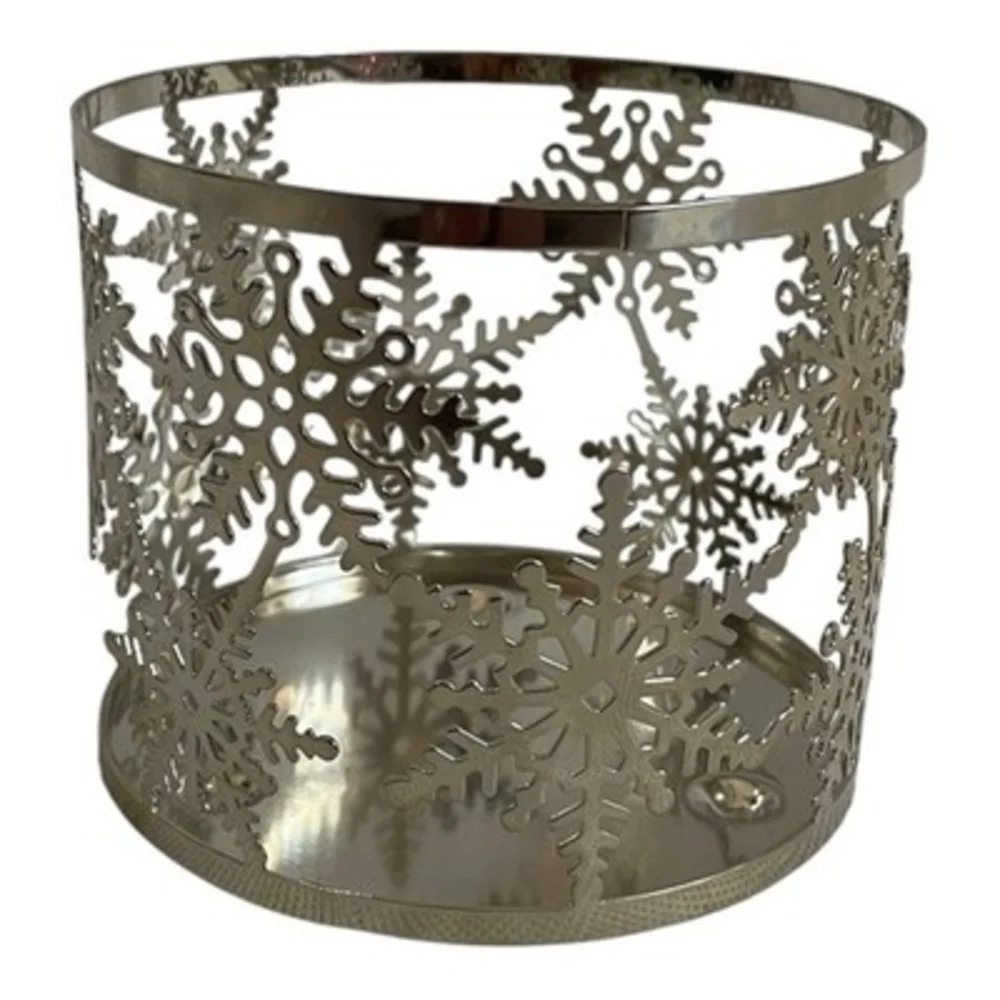 Bath & Body Works  Slatkin & Co Silver Snowflake Christmas Candle Holder VG